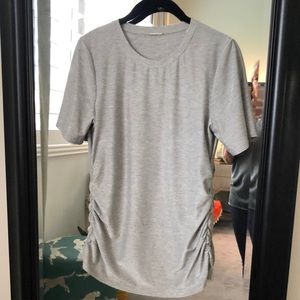 Elie Tahari sparkly grayish blue T-shirt S